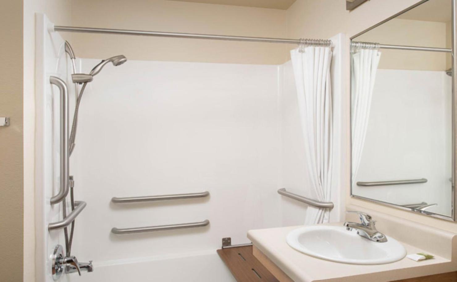 Woodspring Suites Sioux Falls Exteriör bild