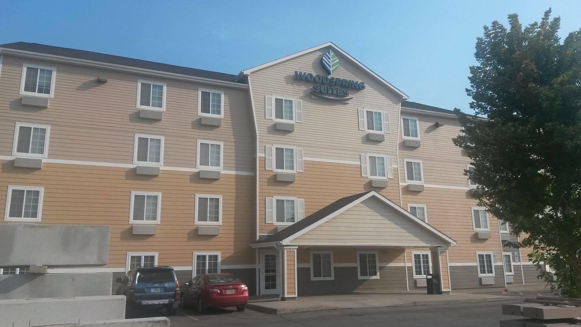 Woodspring Suites Sioux Falls Exteriör bild