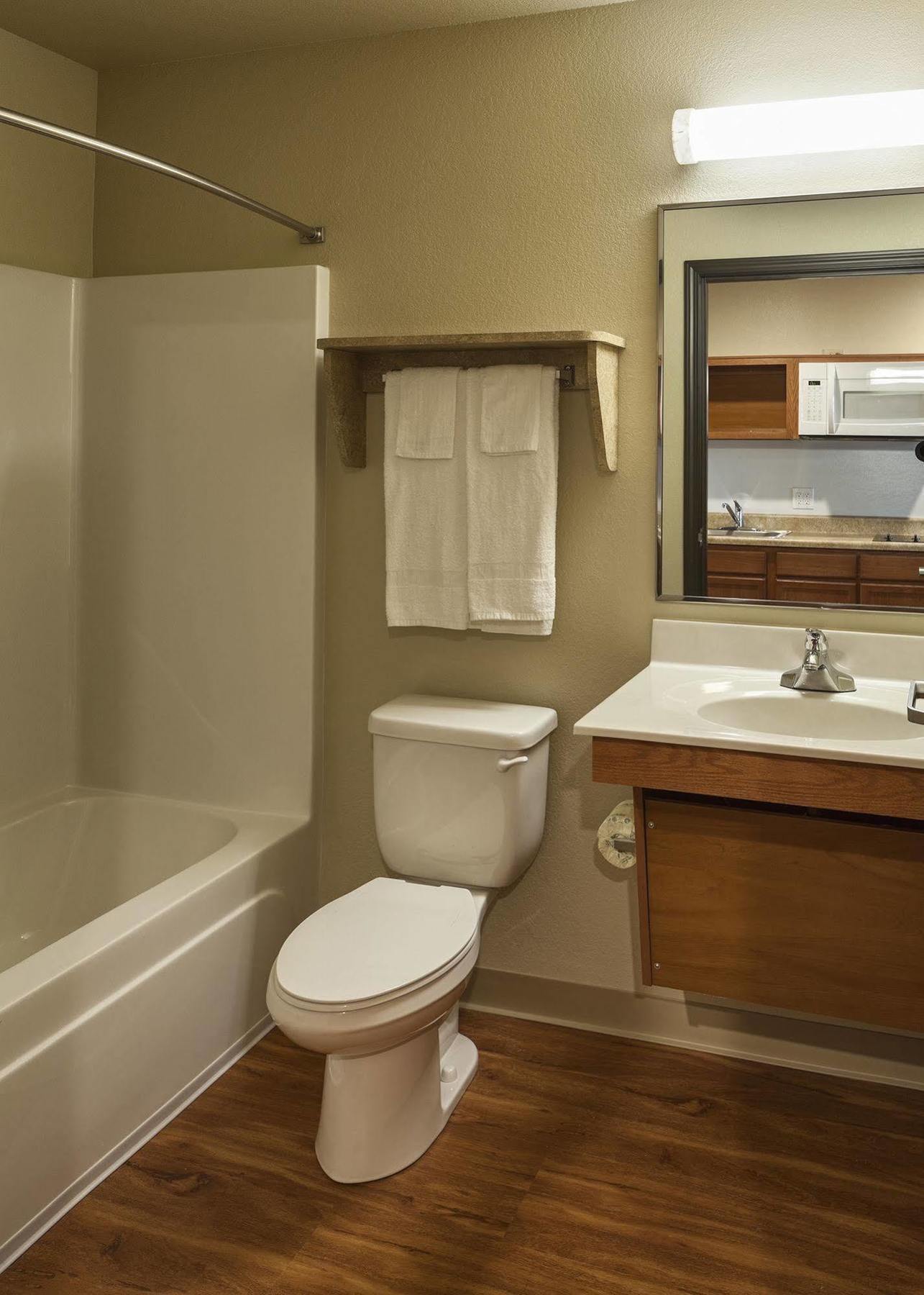 Woodspring Suites Sioux Falls Exteriör bild